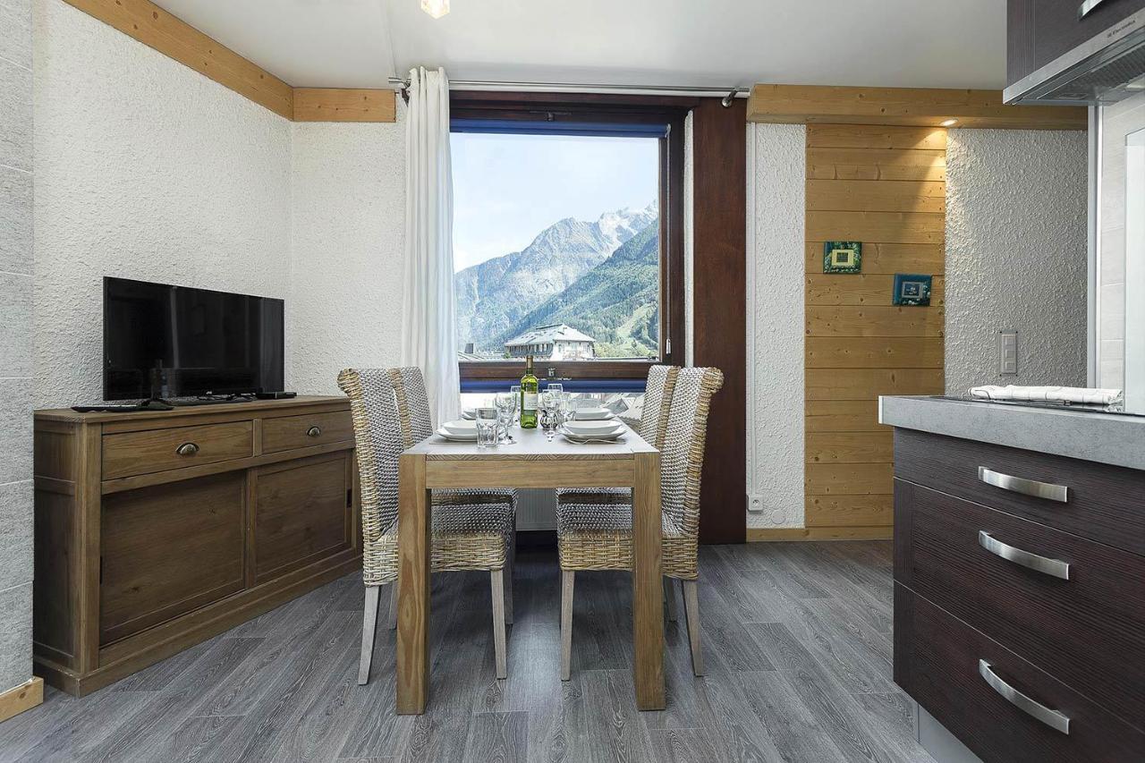 Apartment Beausite - Alpes Travel - Central Chamonix - Sleeps 2-4 Ngoại thất bức ảnh